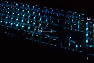 ROCCAT Vulcan 121 AIMO LED 6